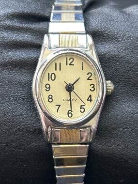 Two Tone Women’s Stretch Band Quartz Watch
